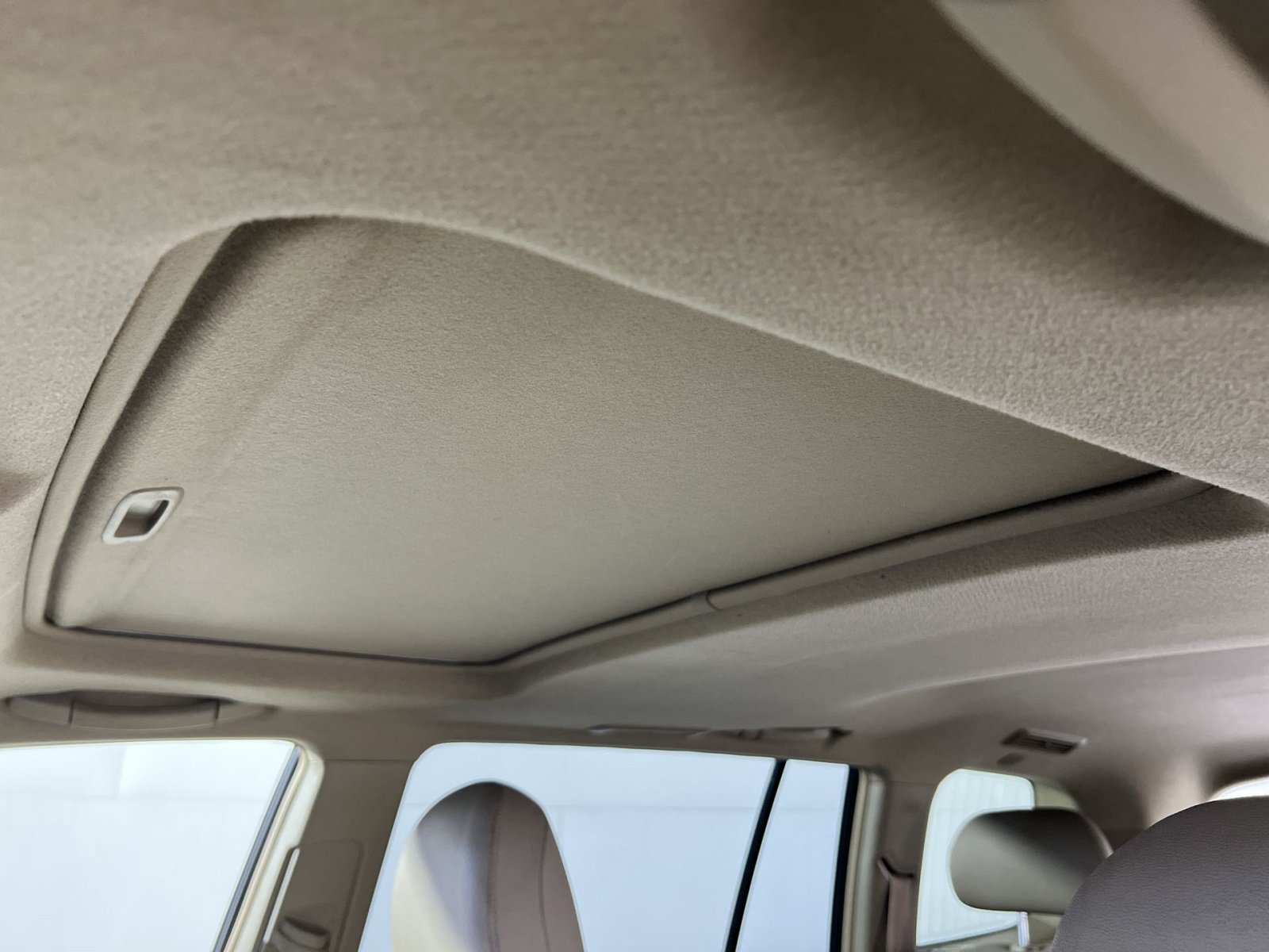 Used 2012 Toyota Highlander Limited AWD/4WD image 24