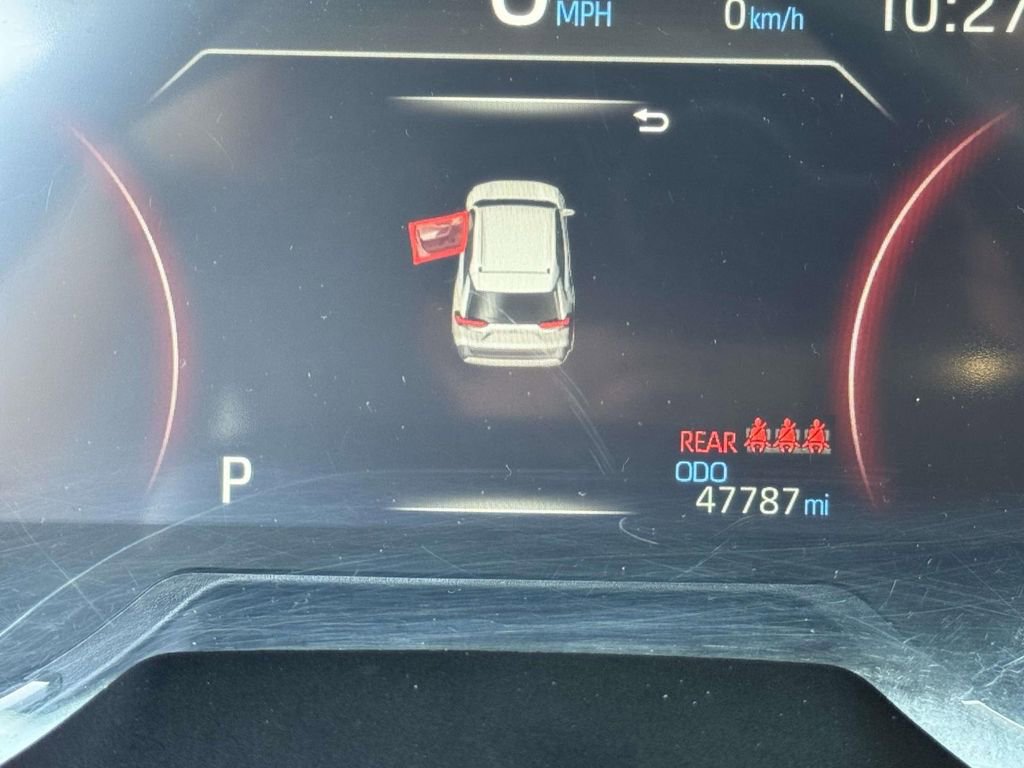 Used 2024 Toyota RAV4 LE AWD/4WD image 12