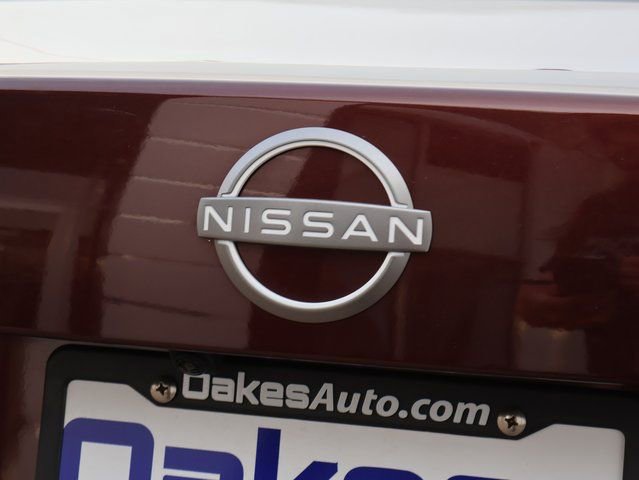 Used 2025 Nissan Sentra SV image 17