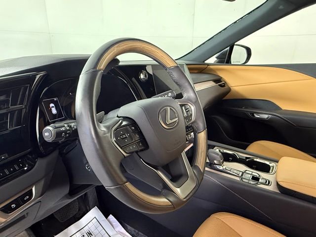Used 2023 Lexus RX 350 Premium w/ Accessory Package (Z1) image 15