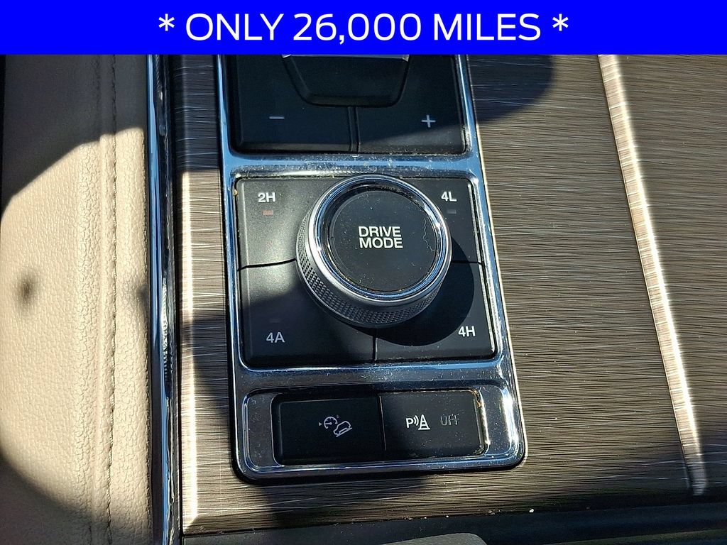 Used 2023 Ford Expedition Limited AWD/4WD image 27