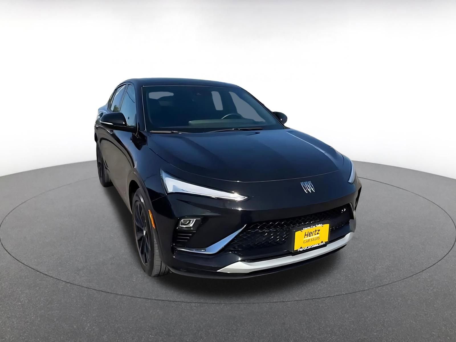 Used 2025 Buick Envista Sport Touring image 3