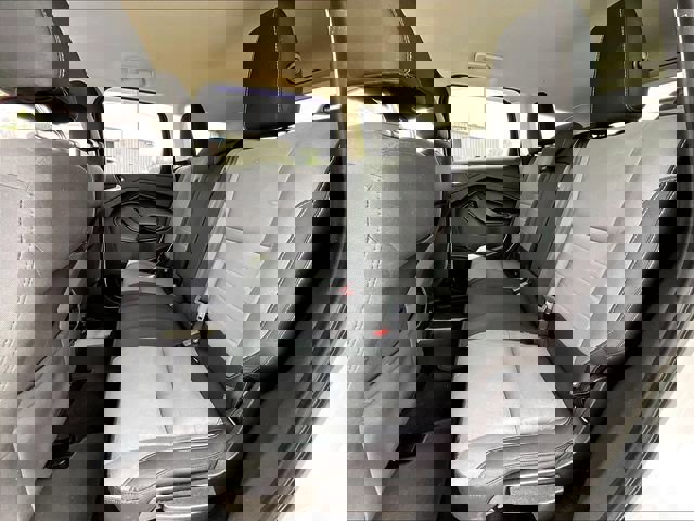 Used 2016 Ford Escape SE image 15