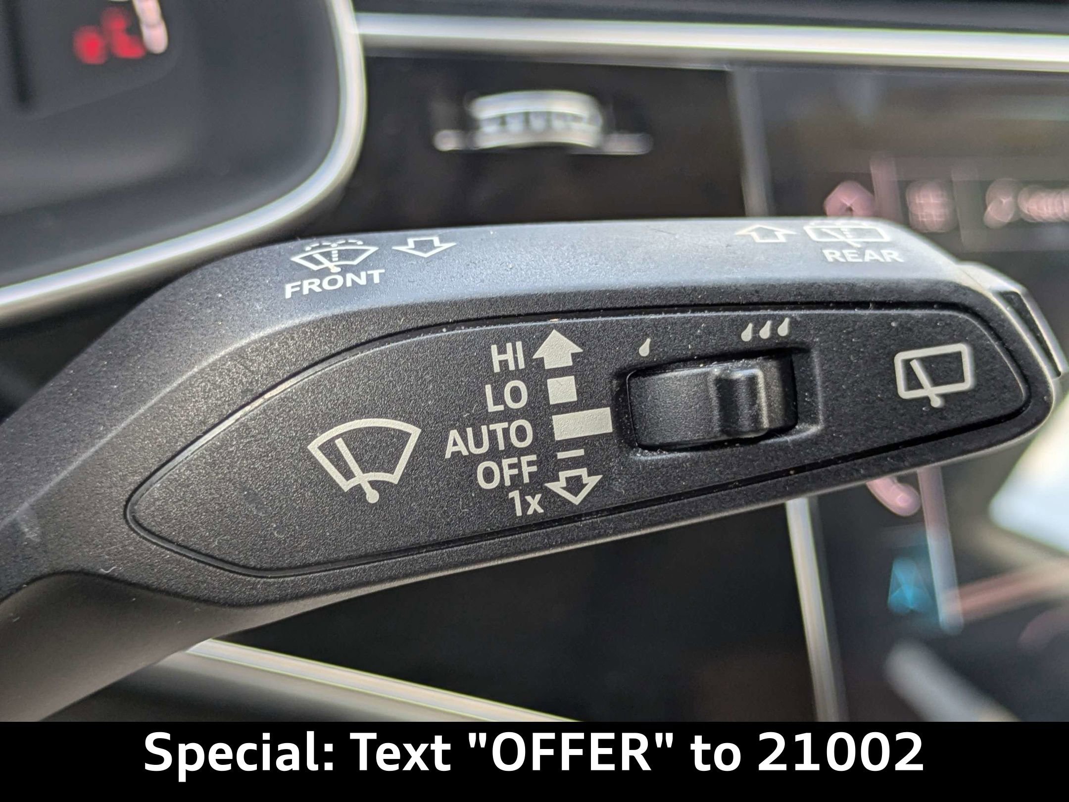 Used 2020 Audi Q8 Premium Plus image 33