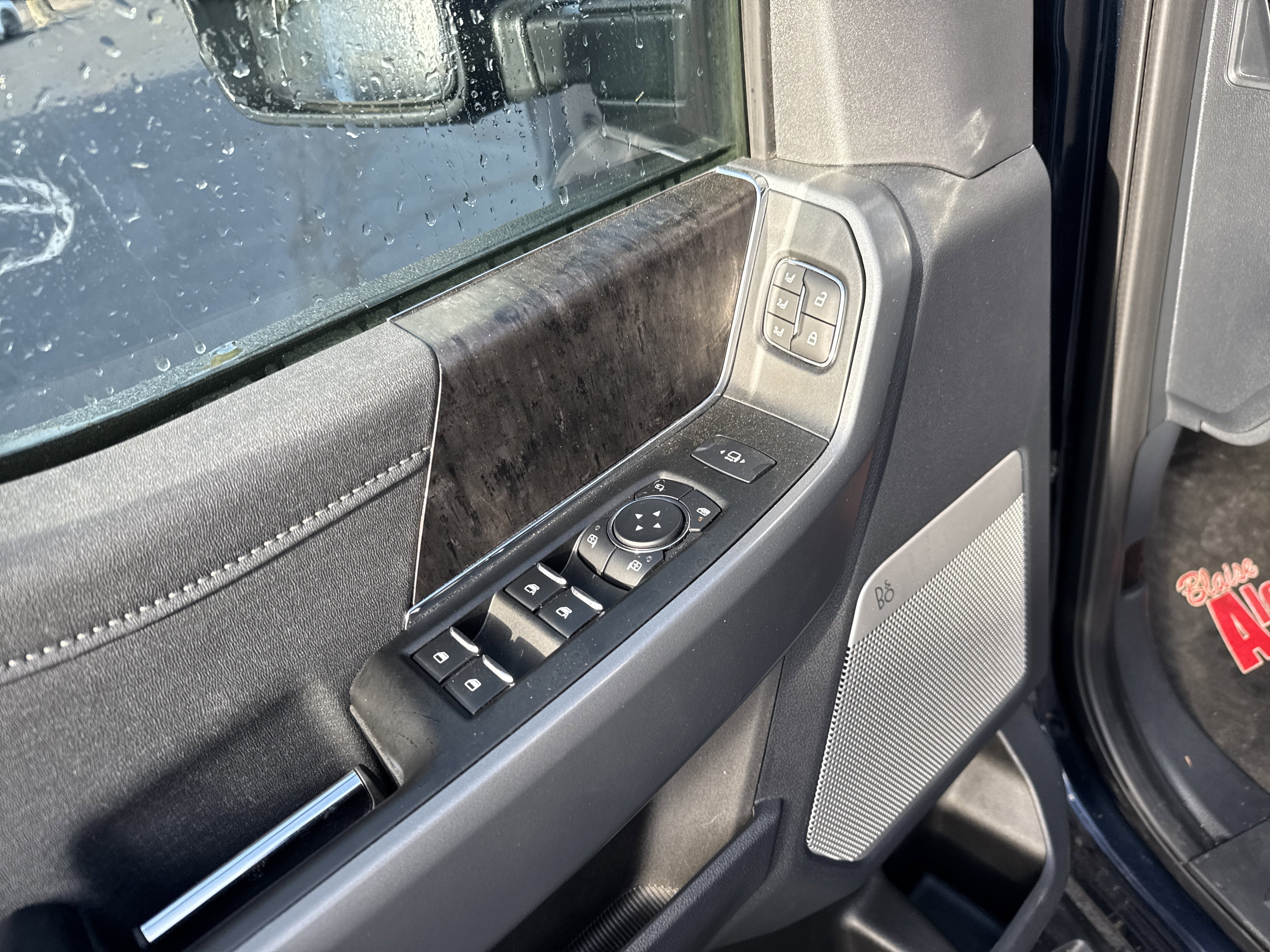 Used 2024 Ford F350 Lariat w/ Camper Package image 16