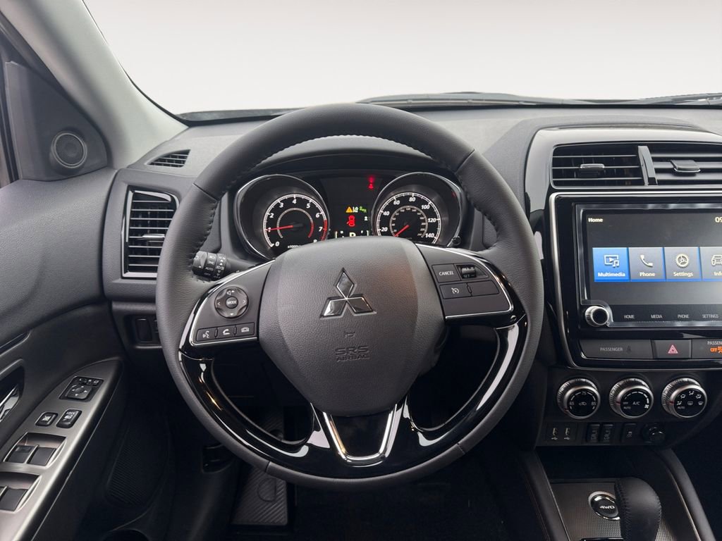 New 2026 Mitsubishi Outlander Sport SE image 12