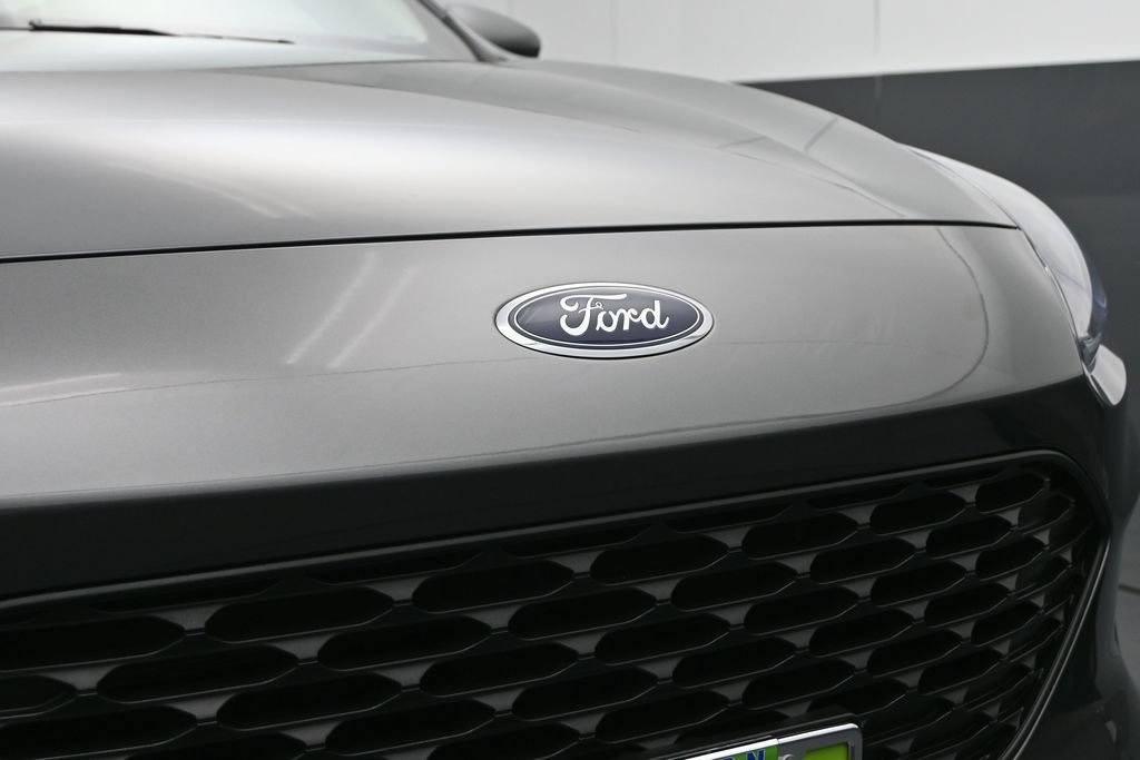 Used 2022 Ford Escape S AWD/4WD image 5