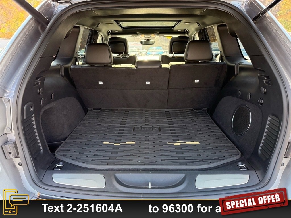 Used 2020 Jeep Grand Cherokee Overland image 27