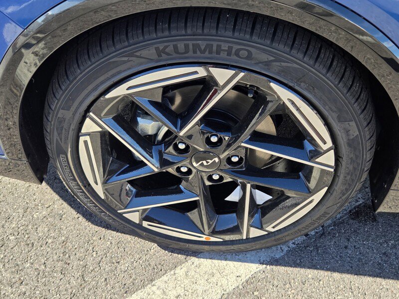New 2025 Kia K4 GT-Line w/ GT-Line Sunroof Package image 5