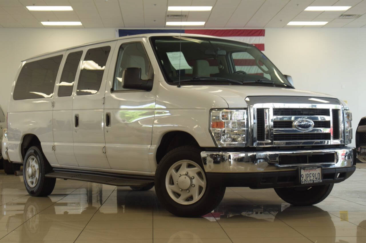 Used 2014 Ford E-350 and Econoline 350 XLT RWD image 3