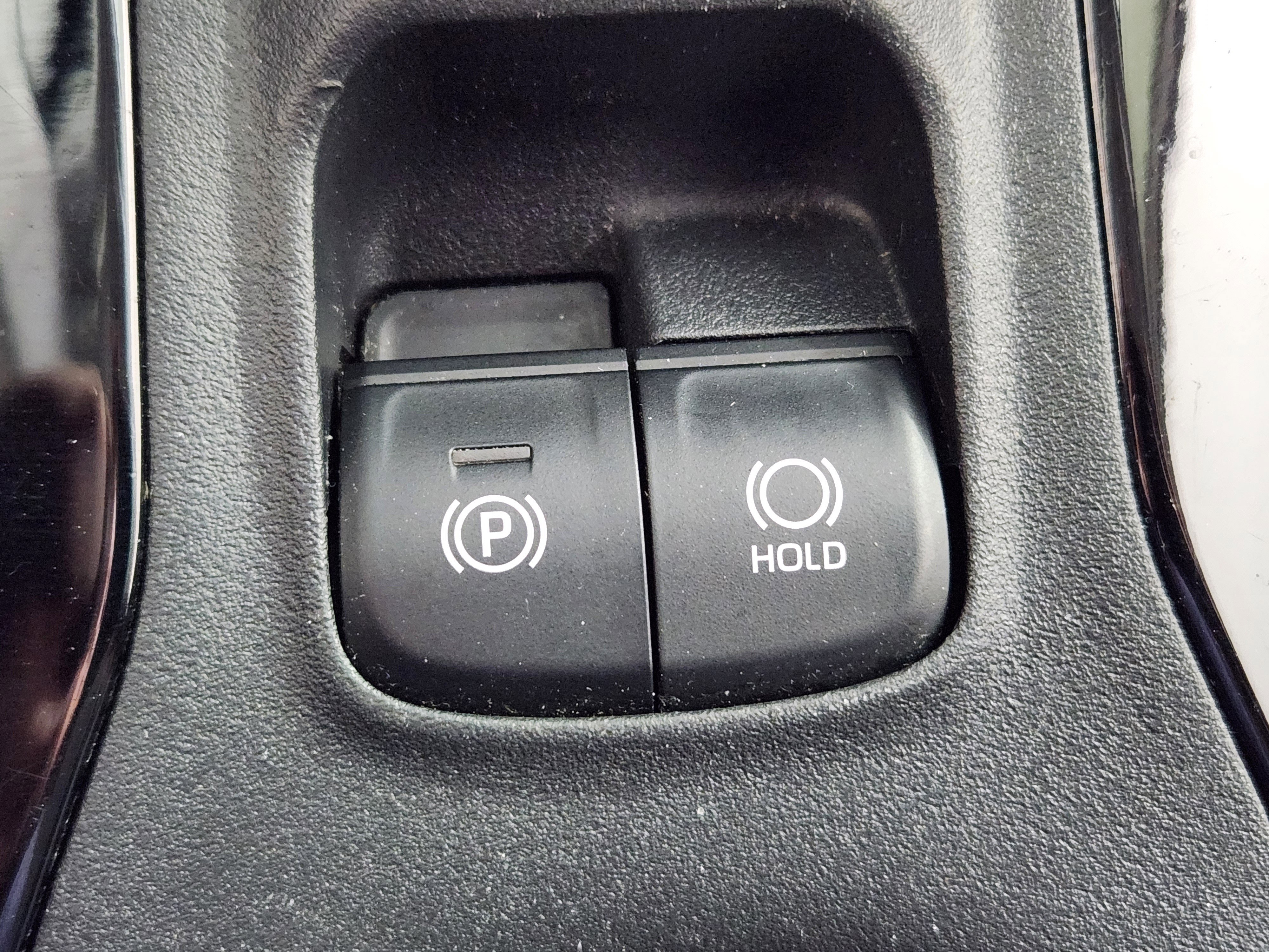 Used 2020 Toyota Corolla LE image 27