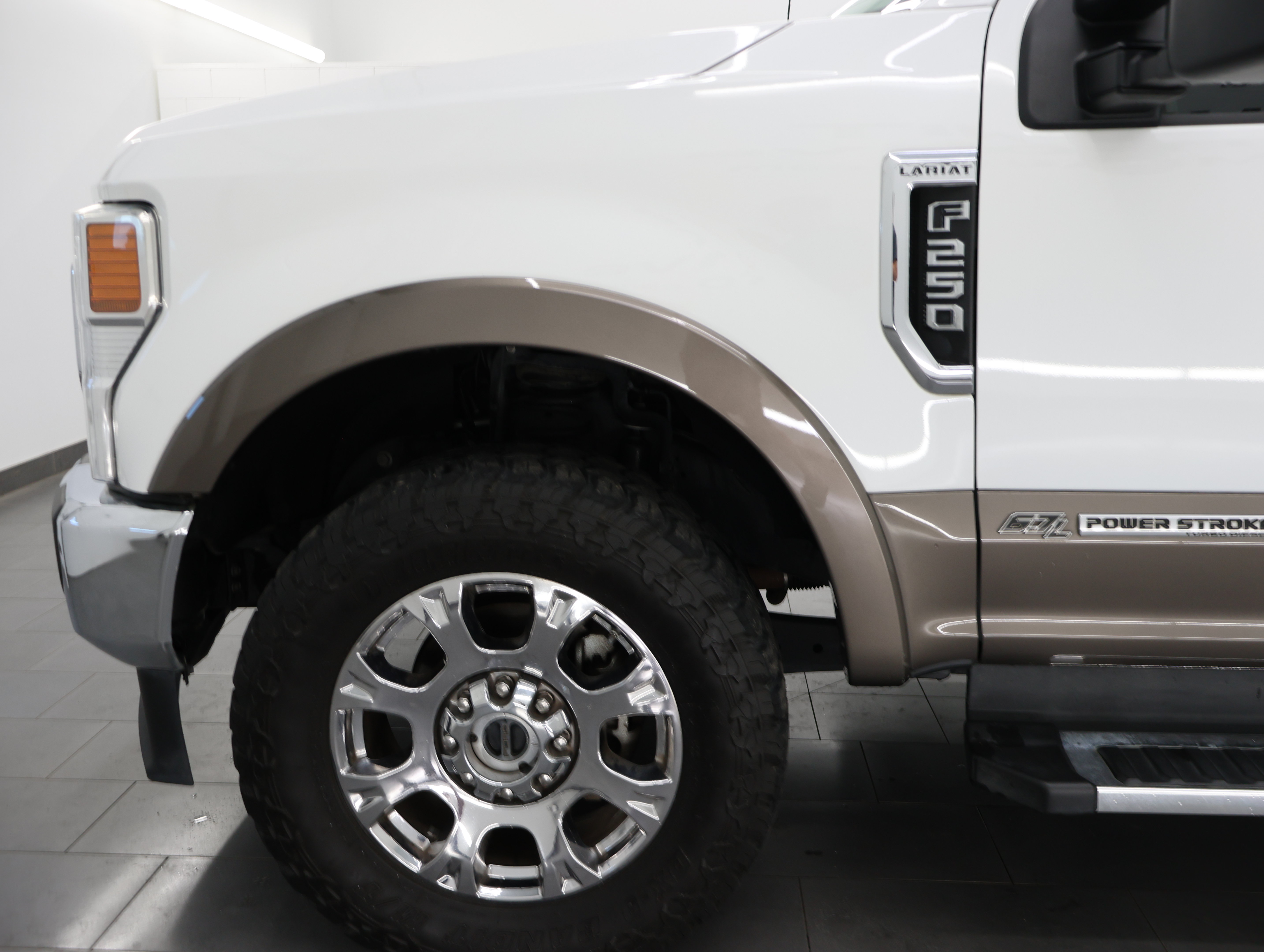 Used 2022 Ford F250 Lariat w/ Lariat Value Package AWD/4WD image 36