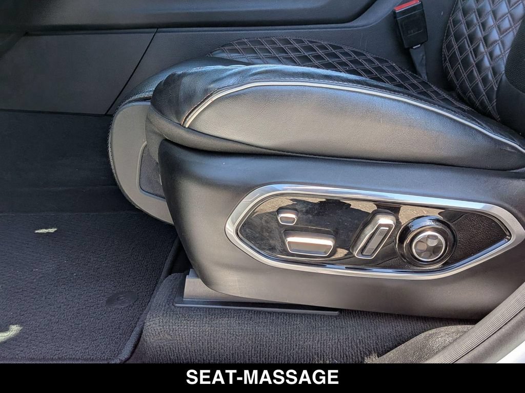 Certified 2022 Jeep Grand Cherokee Summit w/ Luxury Tech Group V RWD image 16