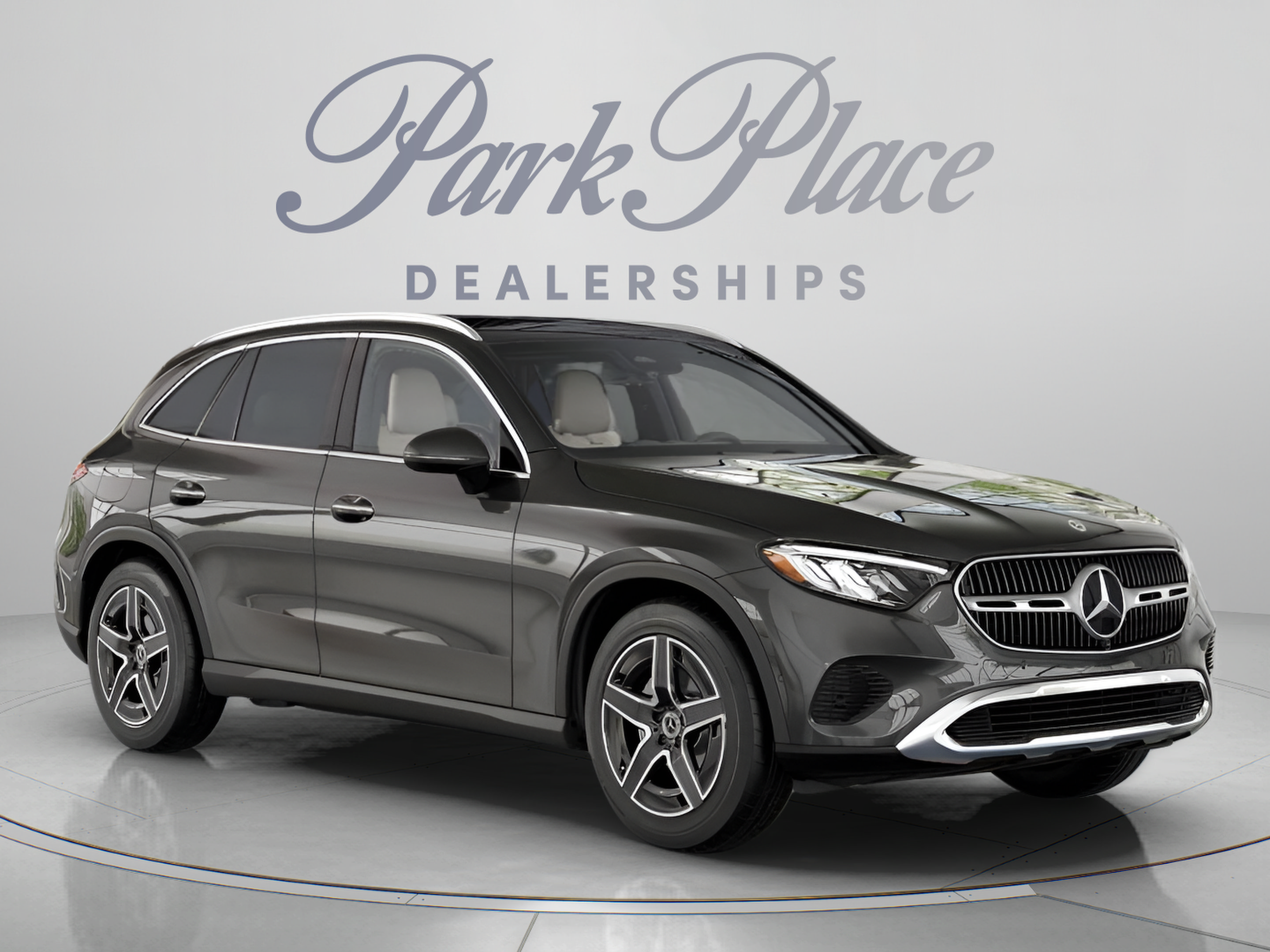 Used 2026 Mercedes-Benz GLC 300 image 32