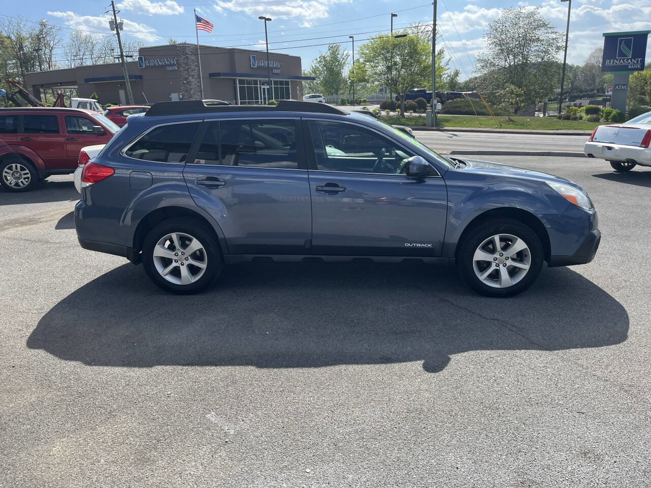 Used 2014 Subaru Outback 2.5i Premium AWD/4WD image 5