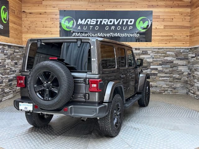 Used 2022 Jeep Wrangler Unlimited Sahara AWD/4WD image 10