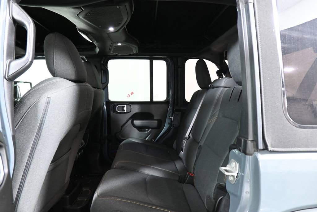 Used 2024 Jeep Wrangler Unlimited w/ Technology Group image 7