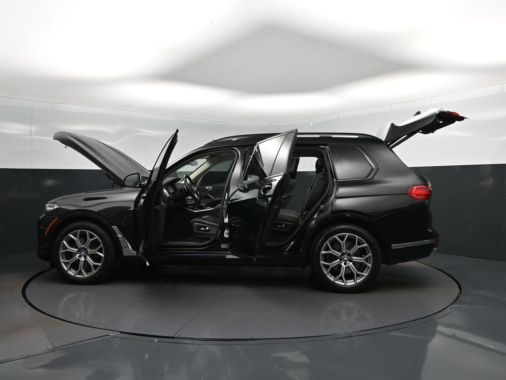 Used 2021 BMW X7 xDrive40i w/ Premium Package AWD/4WD image 47
