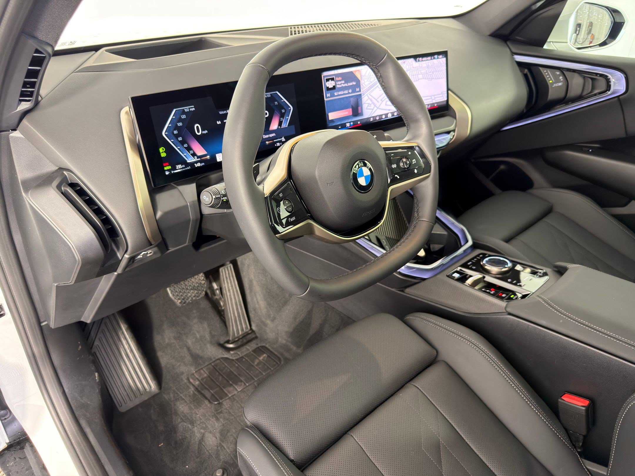 Used 2025 BMW X3 xDrive30i w/ Premium Package image 4