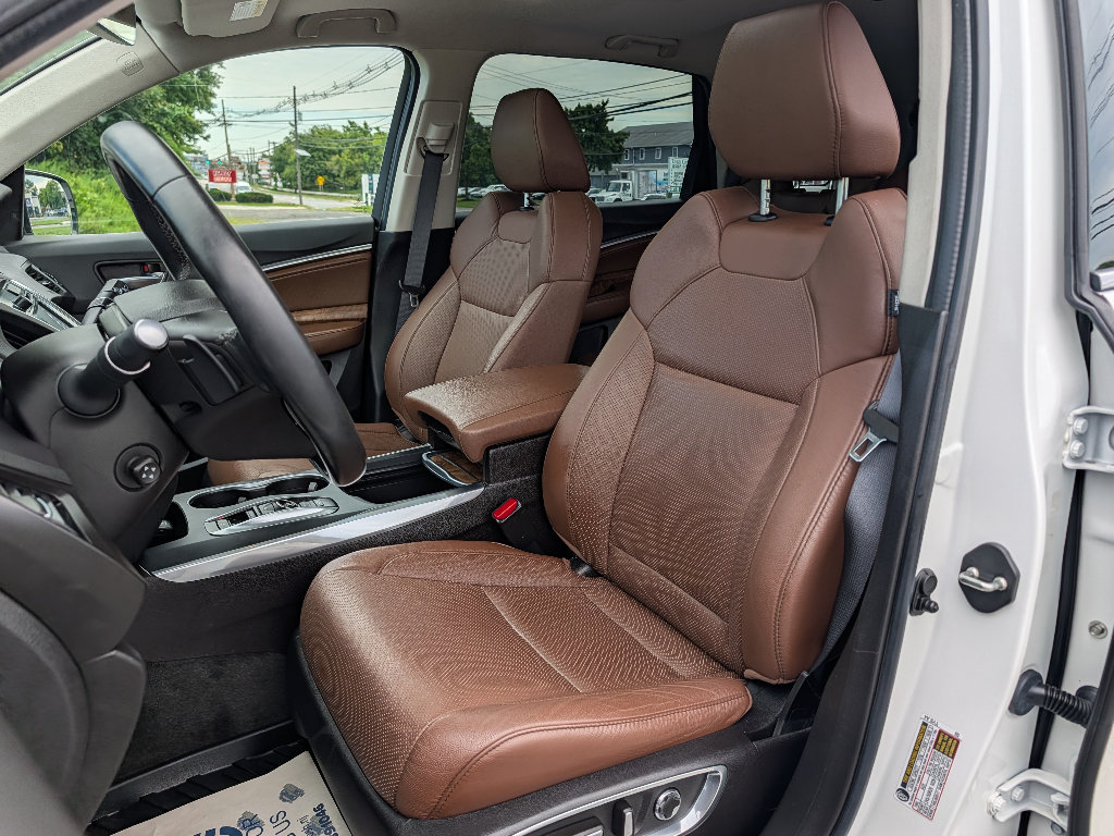 Used 2019 Acura MDX w/ Technology Package AWD/4WD image 14