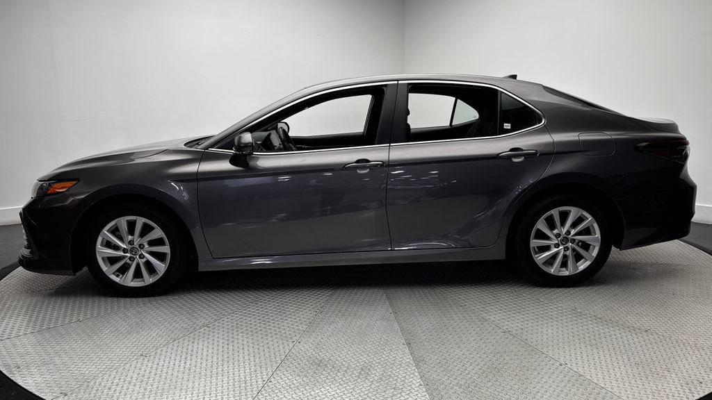 Used 2024 Toyota Camry LE w/ Cold Weather Package AWD/4WD image 4