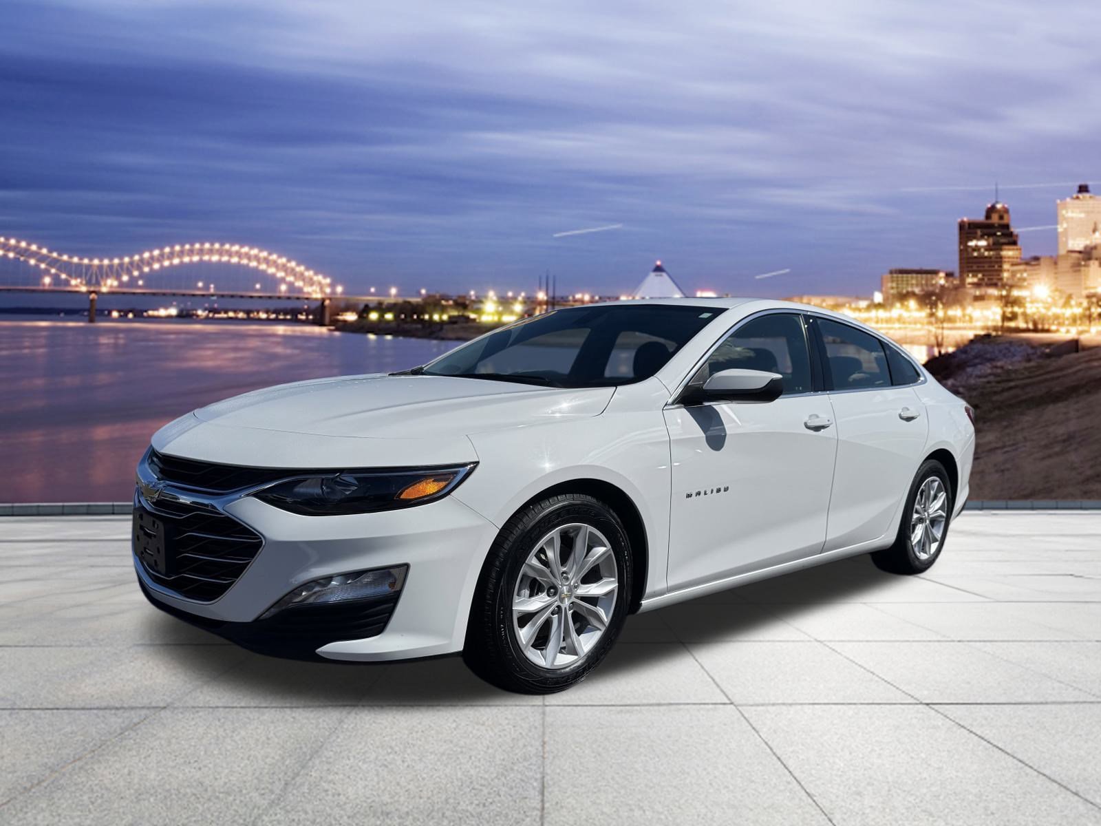 Used 2022 Chevrolet Malibu LT image 1