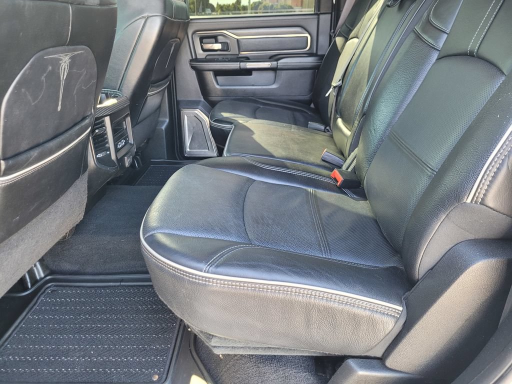 Used 2019 RAM 3500 Limited RWD image 11