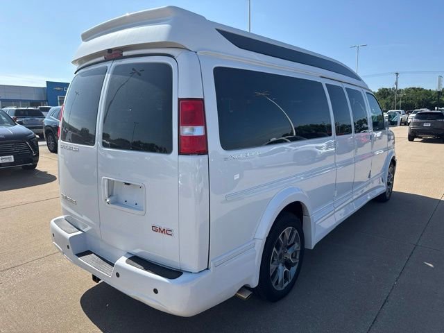 New 2026 GMC Savana 2500 Extended w/ Driver Convenience Package RWD image 3