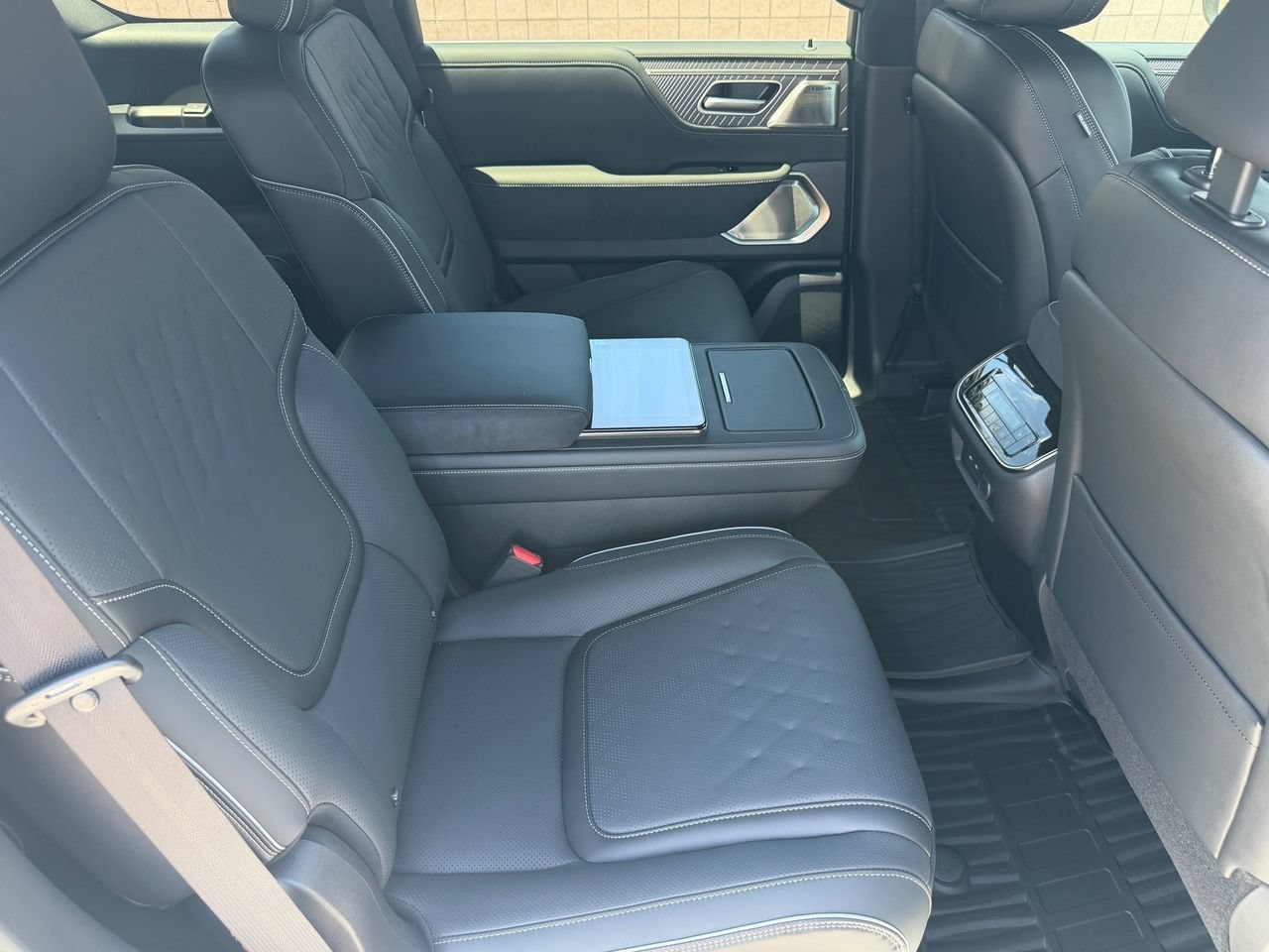 New 2027 INFINITI QX80 Autograph AWD/4WD image 12