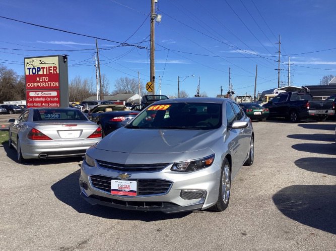 Used 2018 Chevrolet Malibu LT image 1