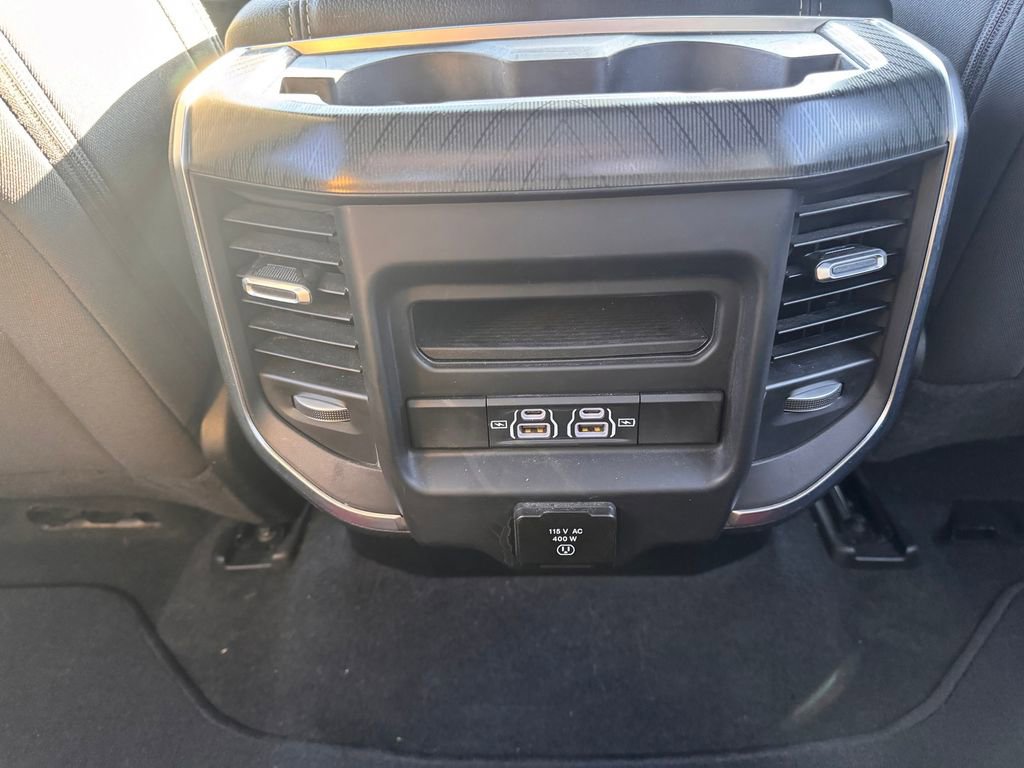 Used 2025 RAM 1500 Big Horn AWD/4WD image 28