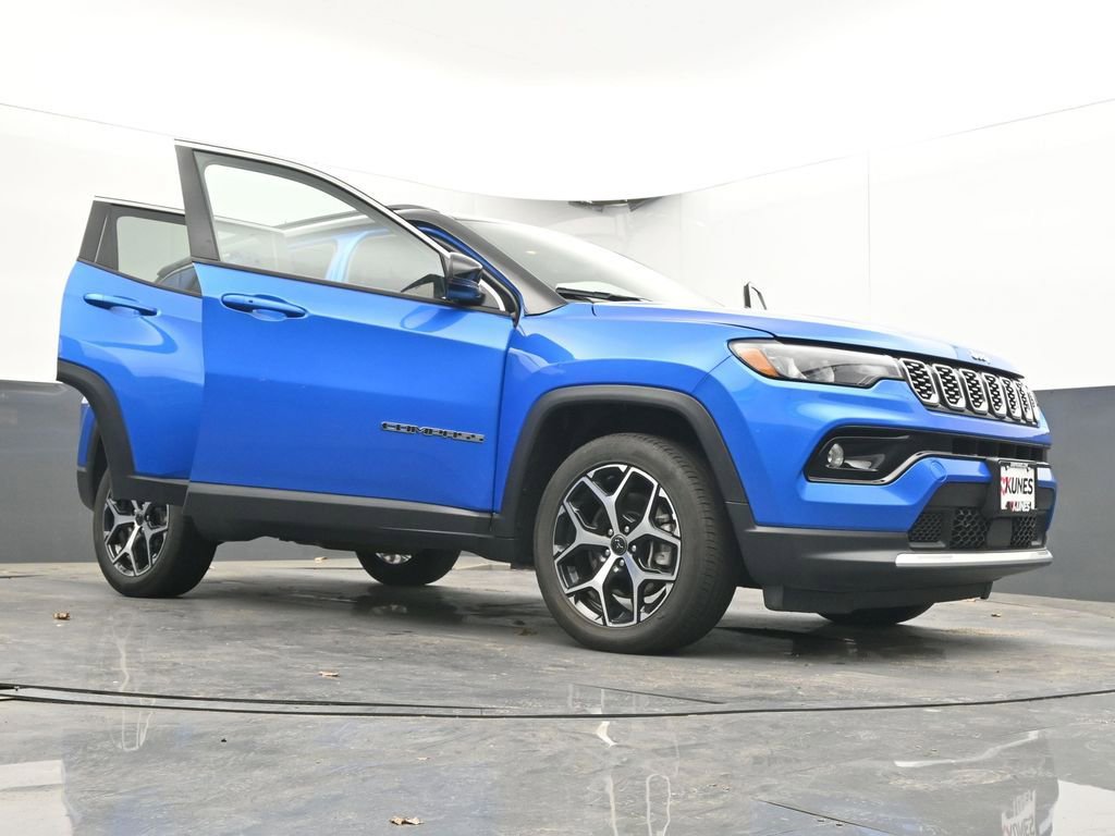 Used 2025 Jeep Compass Limited AWD/4WD image 69