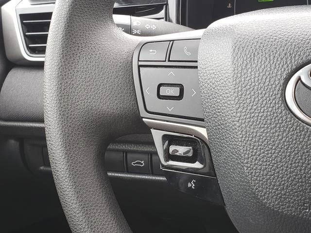 Used 2025 Toyota Camry LE FWD image 22