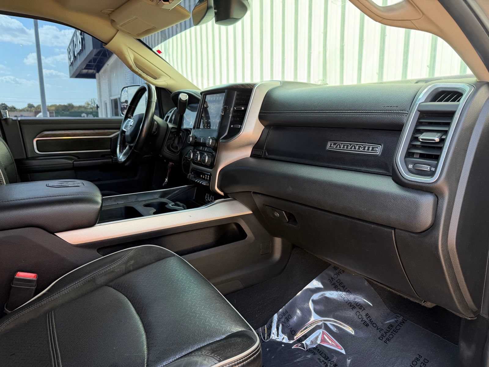 Used 2021 RAM 3500 Laramie AWD/4WD image 16