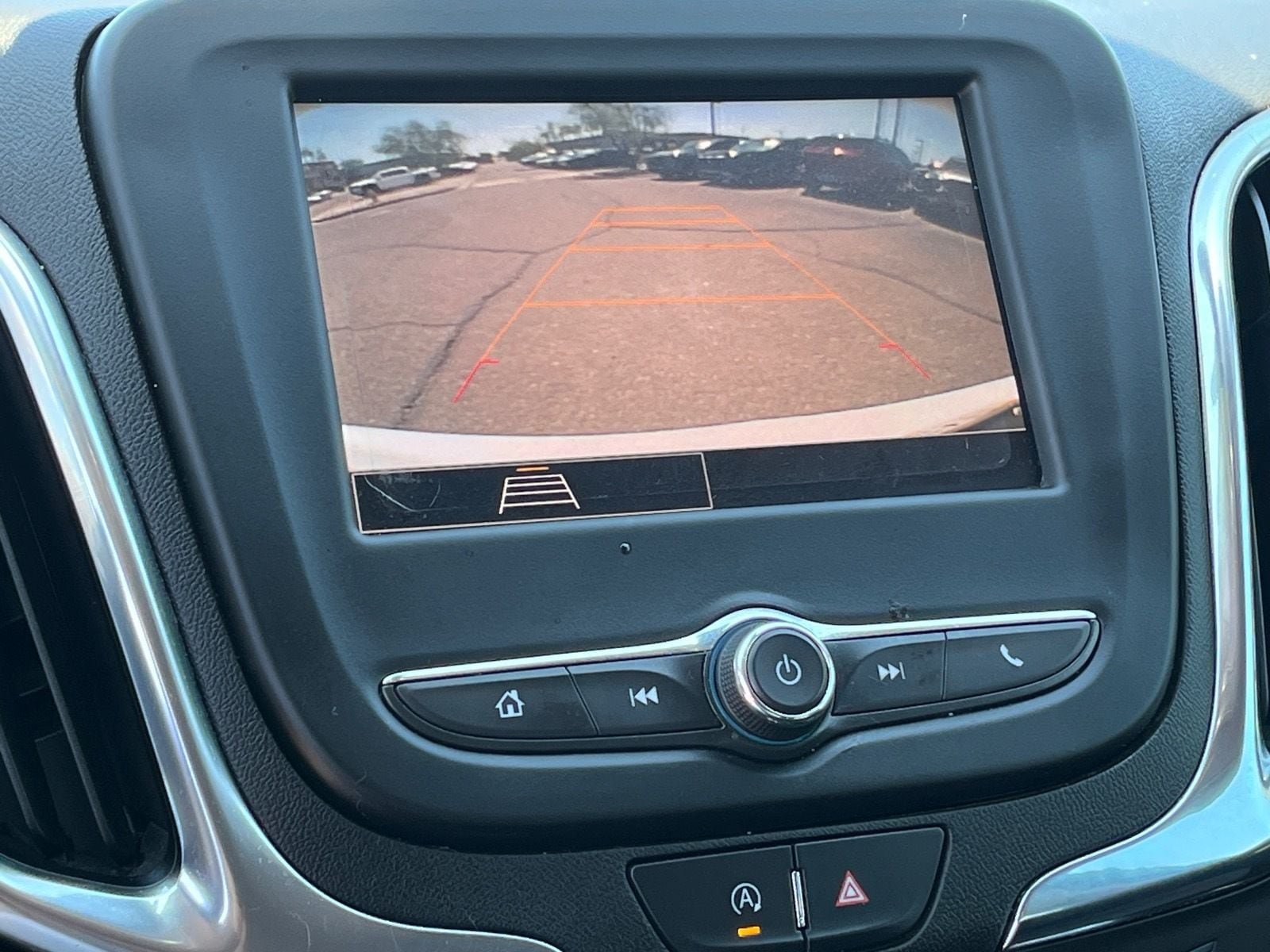 Used 2022 Chevrolet Equinox LT FWD image 25