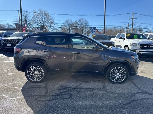 Certified 2022 Jeep Compass Limited w/ Elite Group image 8