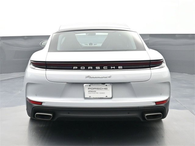Used 2025 Porsche Panamera 4 image 22