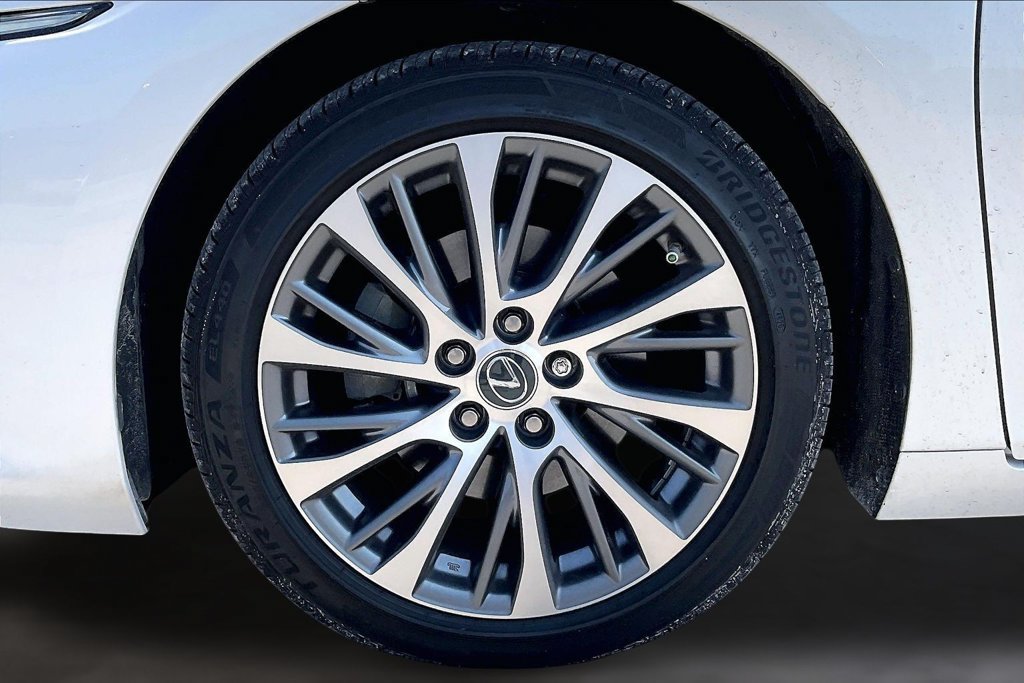 Used 2020 Lexus ES 350 w/ Premium Package FWD image 31