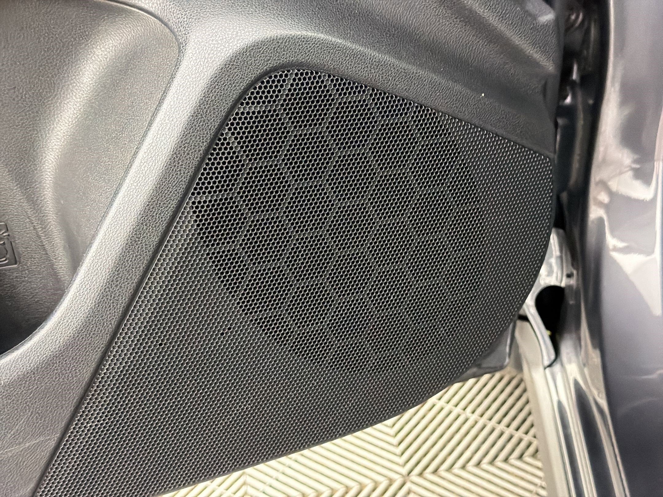 Used 2024 Subaru Crosstrek 2.0i Premium image 22