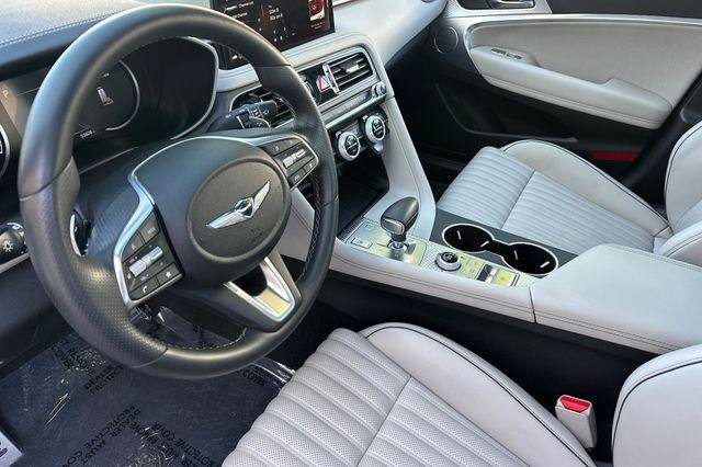 Used 2023 Genesis G70 2.0T w/ Sport Prestige Package RWD image 10