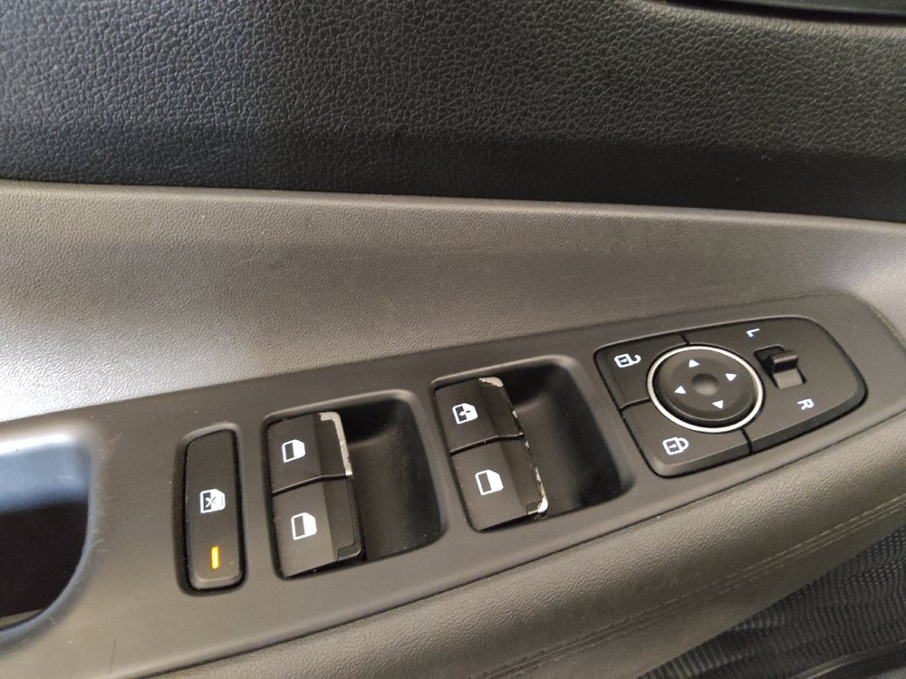 Used 2022 Hyundai Santa Fe SE FWD image 27