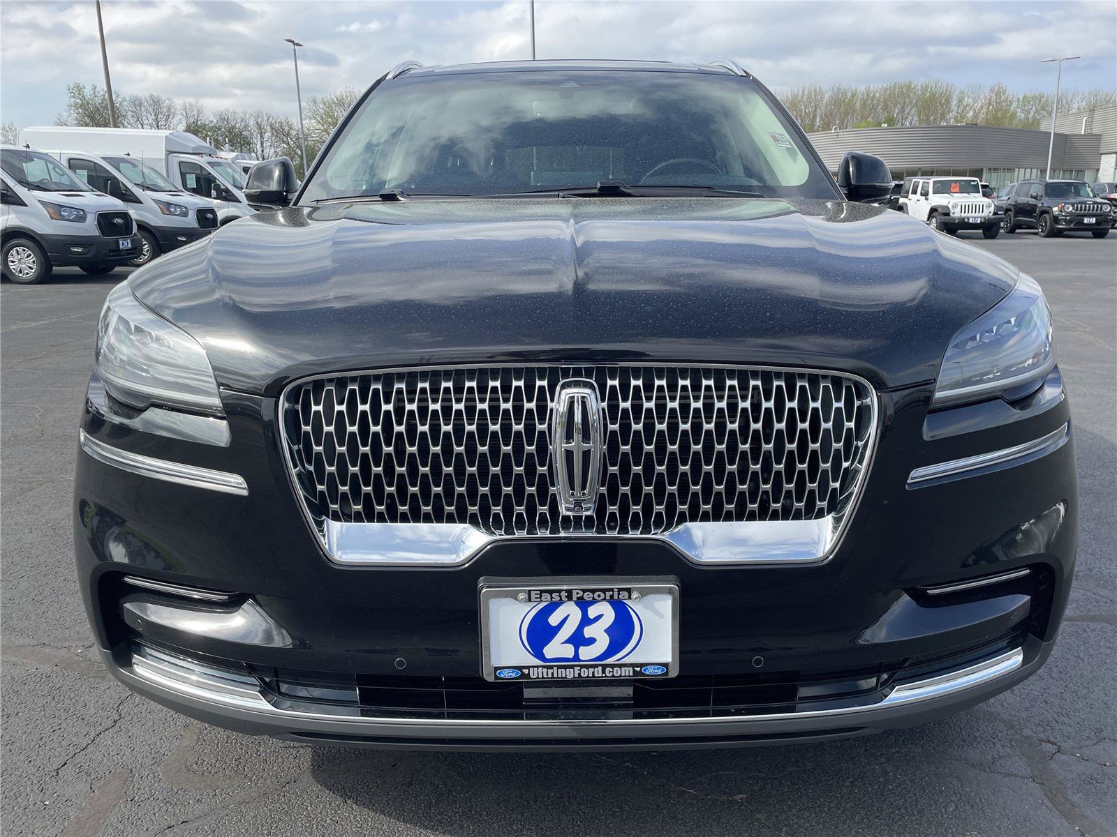 Used 2023 Lincoln Aviator Reserve AWD/4WD image 8
