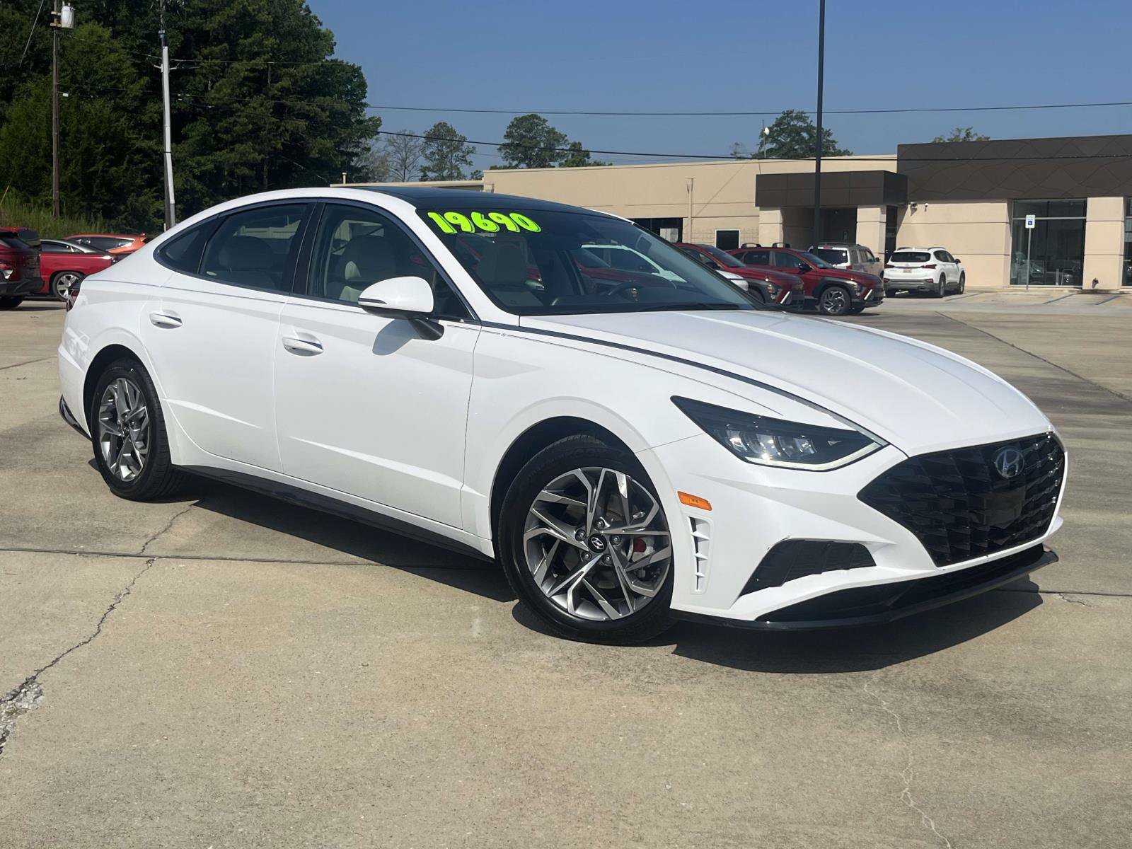 Used 2023 Hyundai Sonata SEL w/ Convenience Package