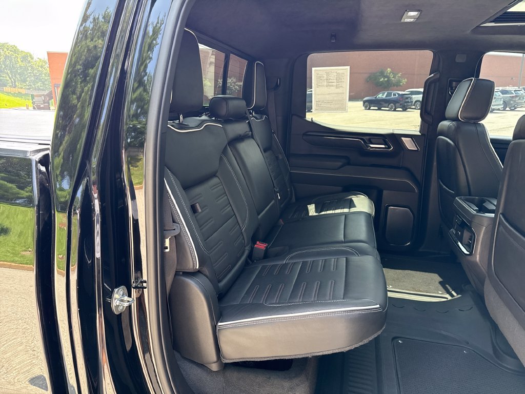 Used 2023 GMC Sierra 1500 AT4X AWD/4WD image 31
