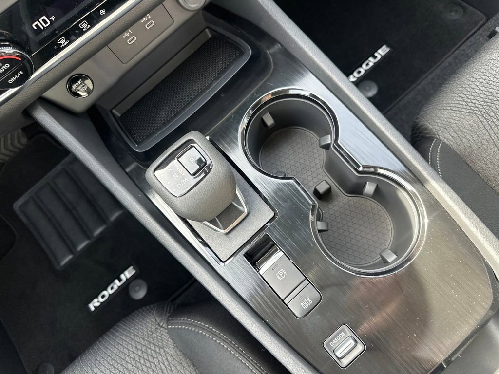 New 2026 Nissan Rogue SV image 25