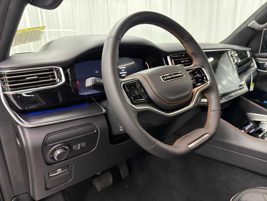New 2026 Jeep Grand Wagoneer Summit AWD/4WD image 19