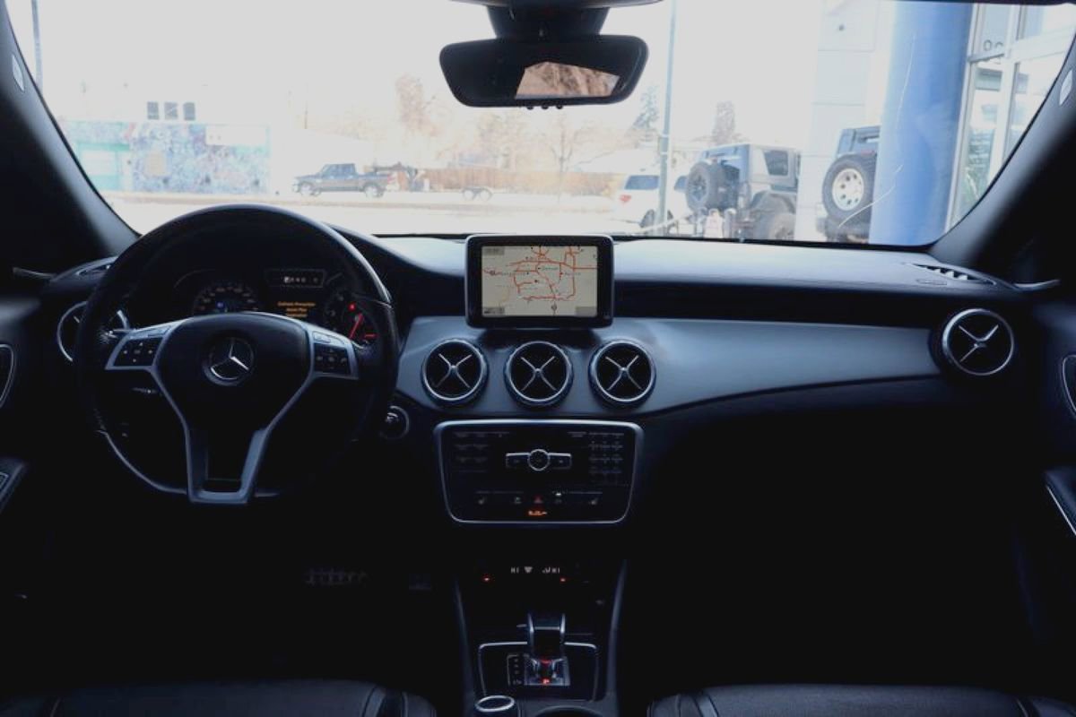 Used 2015 Mercedes-Benz GLA 45 AMG 4MATIC image 14