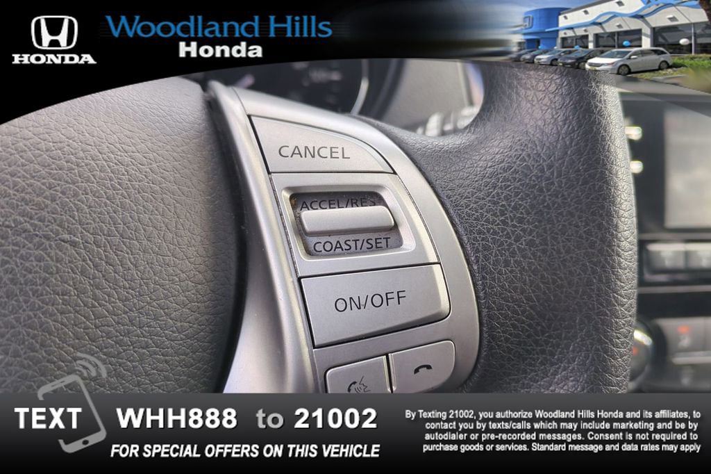 Used 2016 Nissan Rogue S FWD image 12