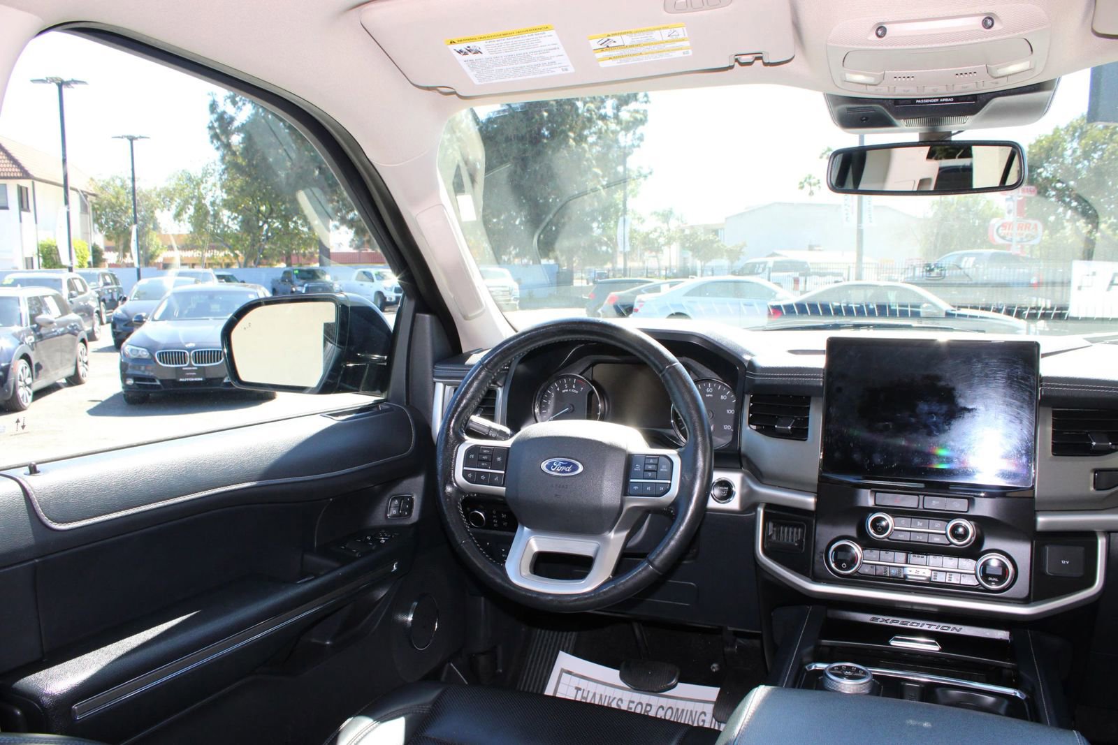 Used 2023 Ford Expedition Max XLT image 24