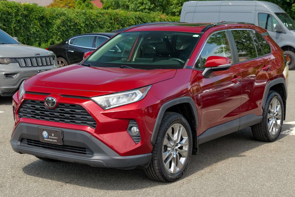 Used 2019 Toyota RAV4 XLE Premium w/ All Weather Liner Package AWD/4WD image 3